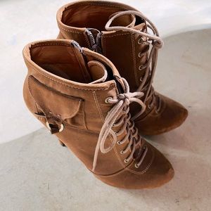 DOLLHOUSE Amica Chestnut lace-up booties